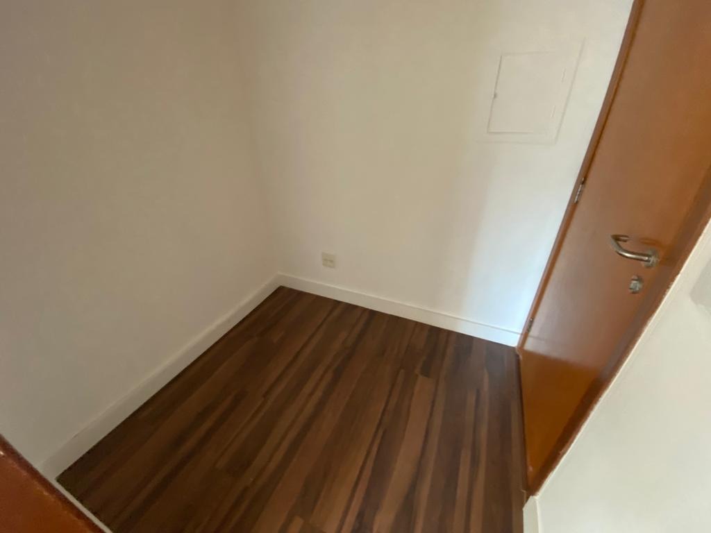 Sala para aluguel no São Lucas: 