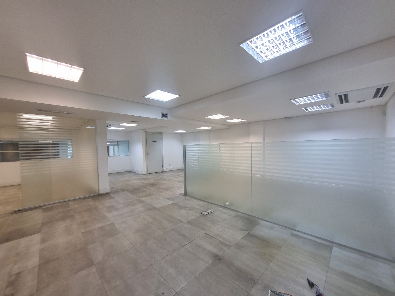 Loja para aluguel no Santo Agostinho: 