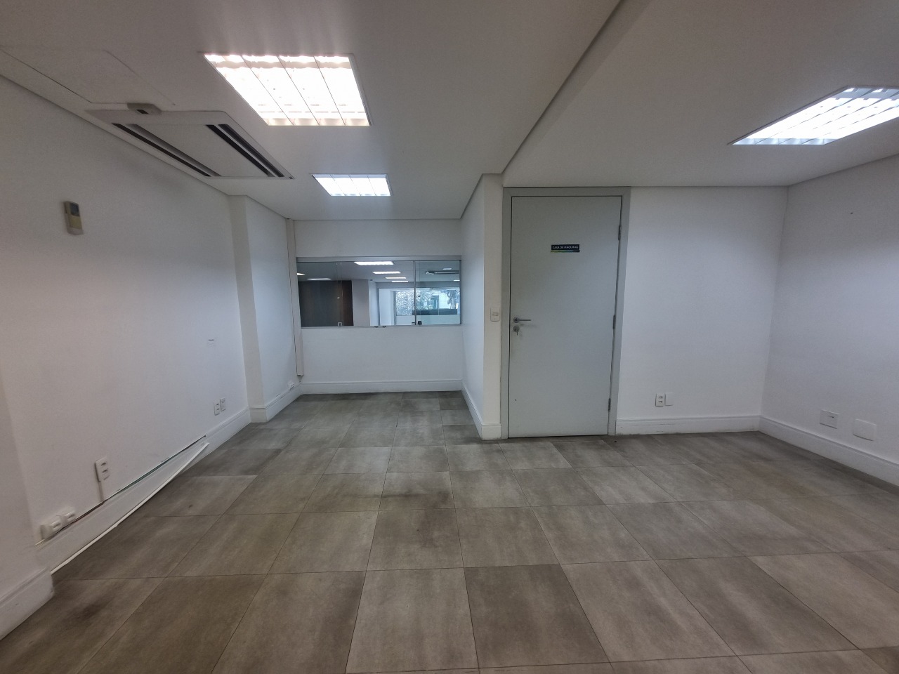 Loja para aluguel no Santo Agostinho: 