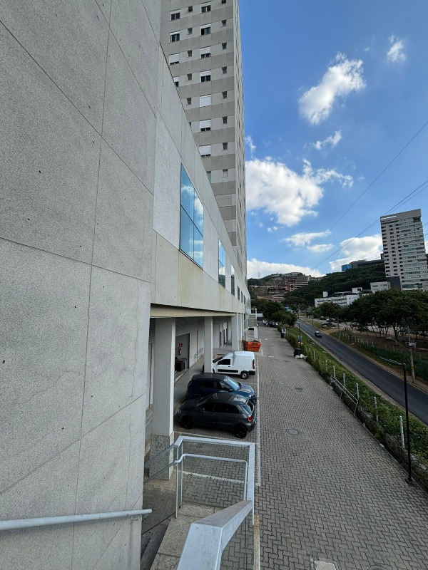 Loja para aluguel no Santa Lucia: 