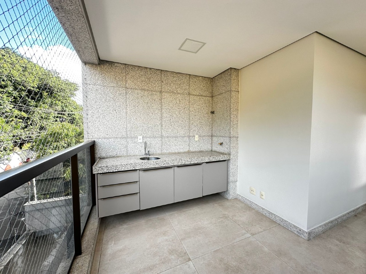 Apartamento 4 Quartos para aluguel no Nova Floresta: 