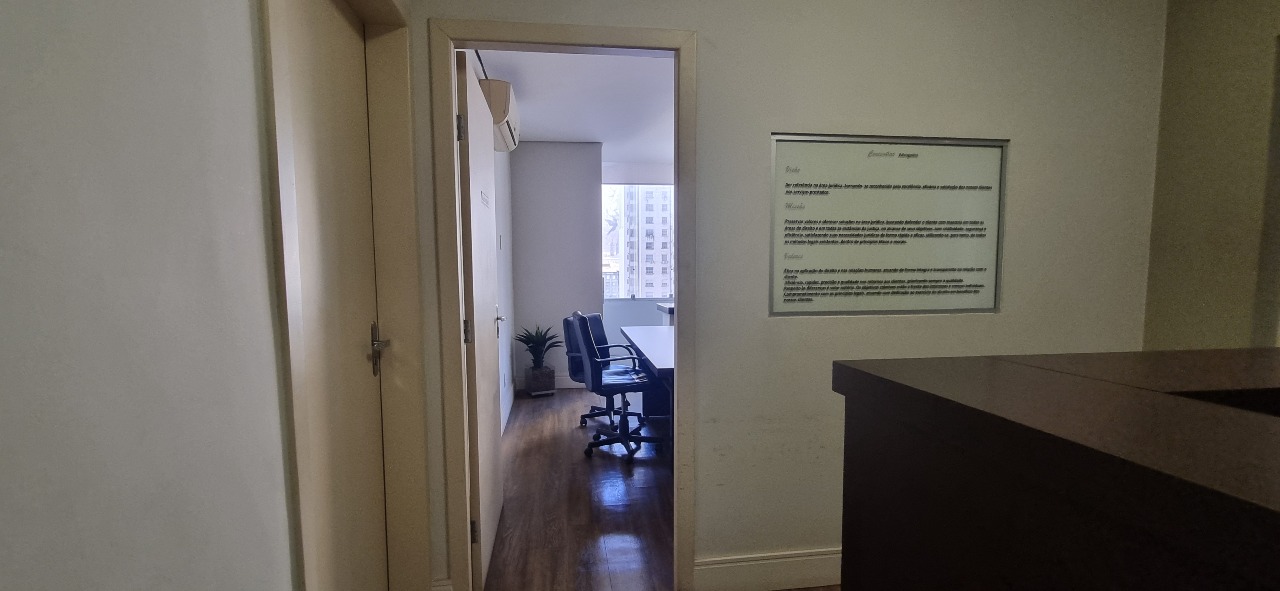 Conjunto de Salas para aluguel no Centro: 