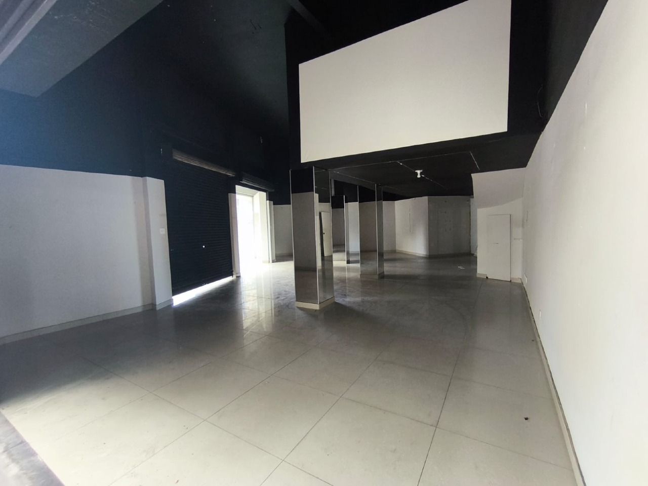 Loja para aluguel no Funcionarios: 