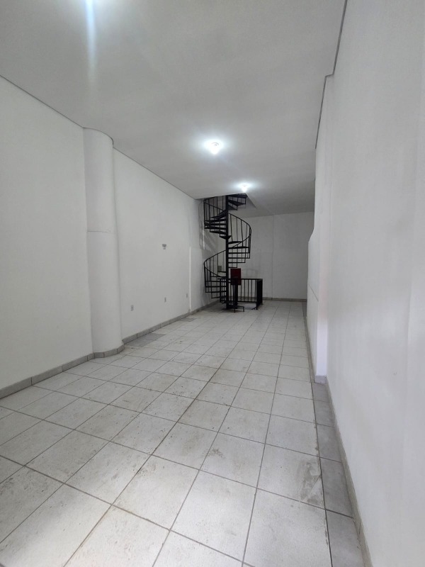 Loja para aluguel no Centro: 
