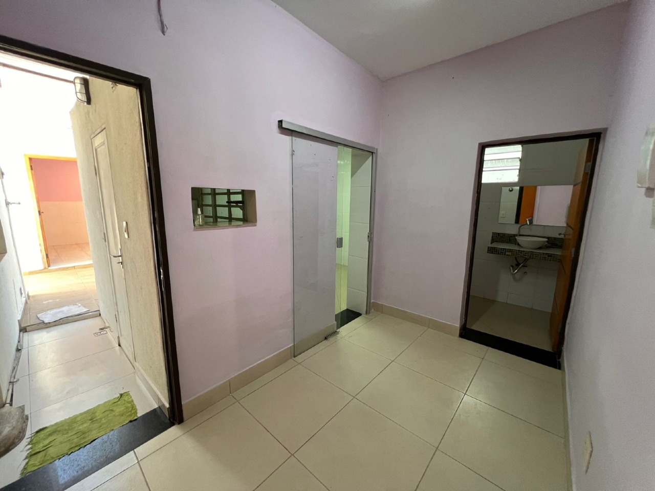 Casa comercial para aluguel no Santa Efigênia: 