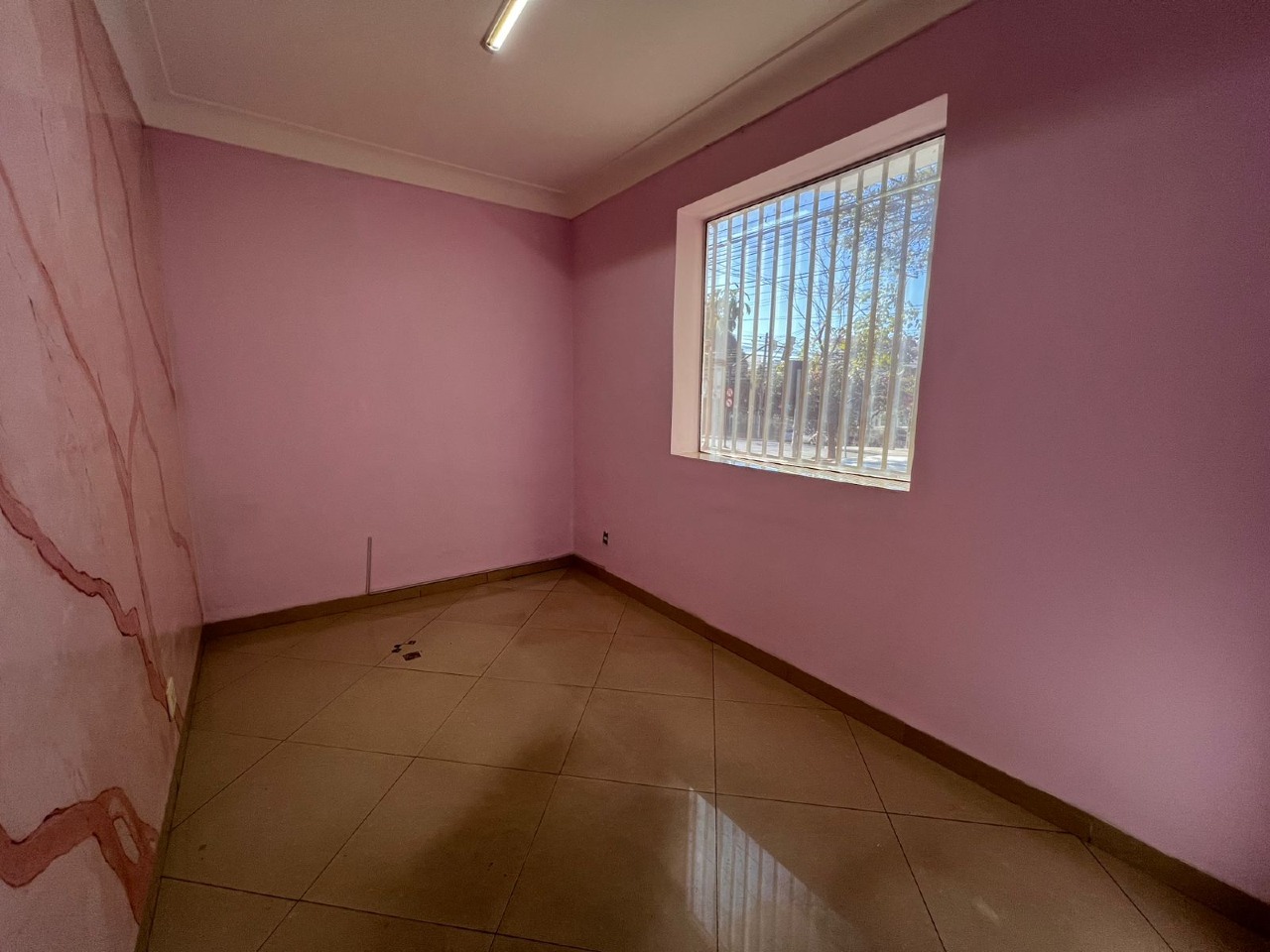 Casa comercial para aluguel no Santa Efigênia: 