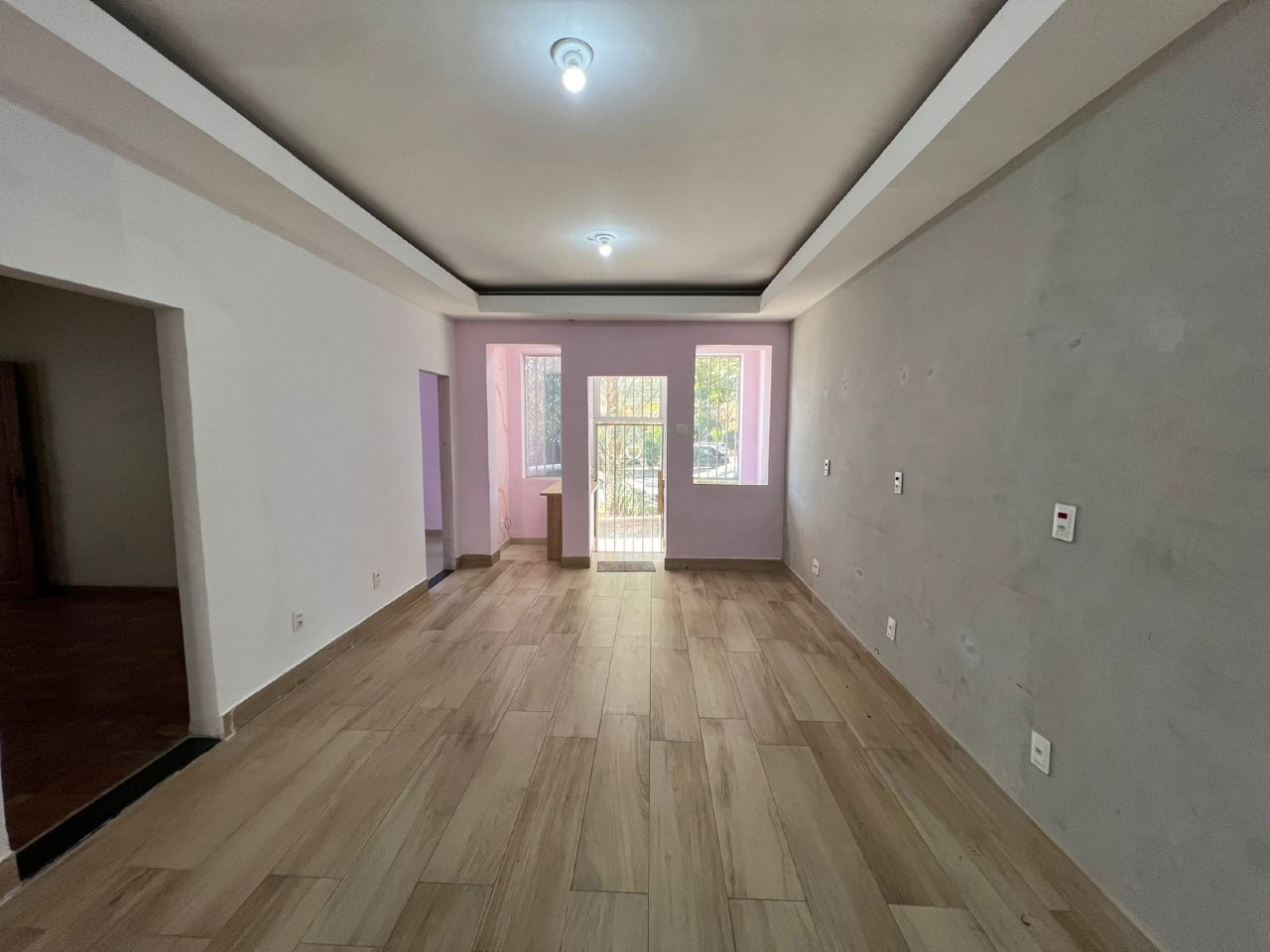 Casa comercial para aluguel no Santa Efigênia: 