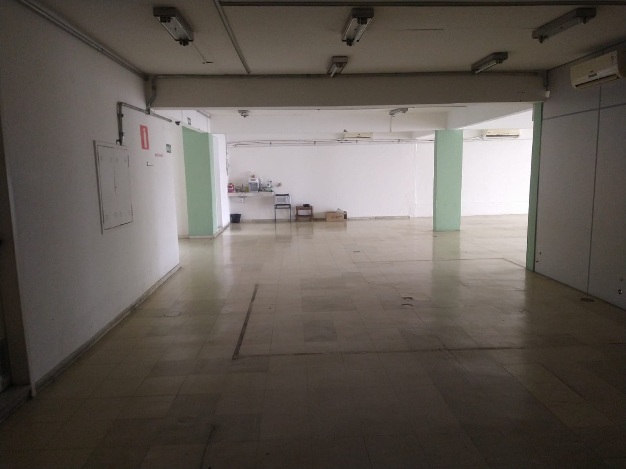 Prédio Comercial para aluguel no Floresta: 