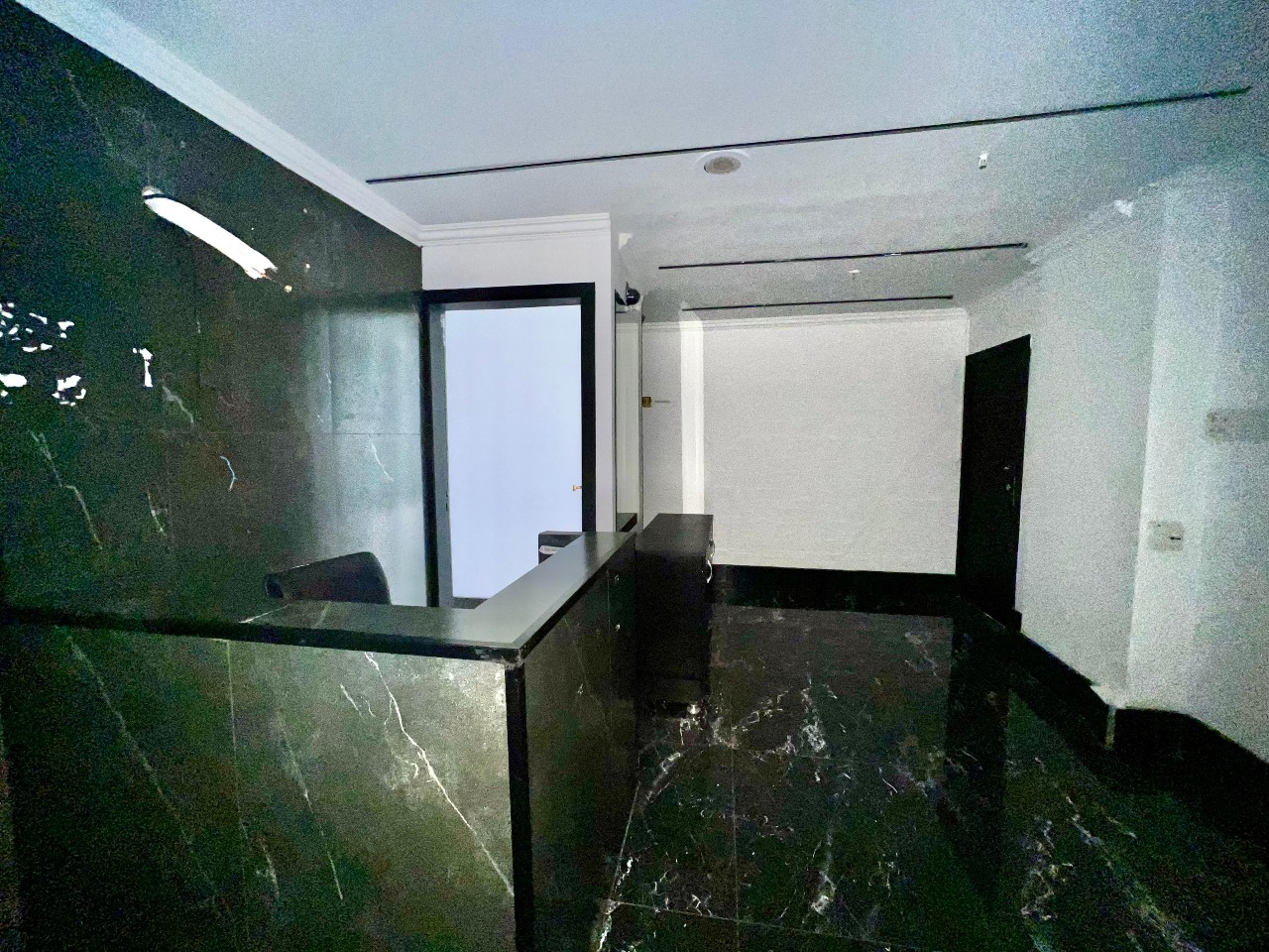 Sala para aluguel no Savassi: 