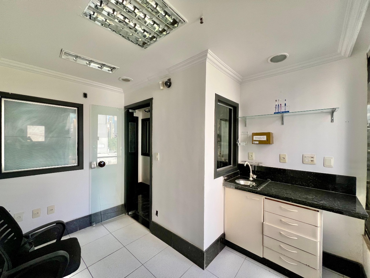 Sala para aluguel no Savassi: 