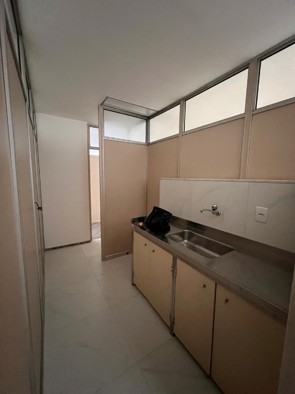 Sala para aluguel no Santa Efigênia: 