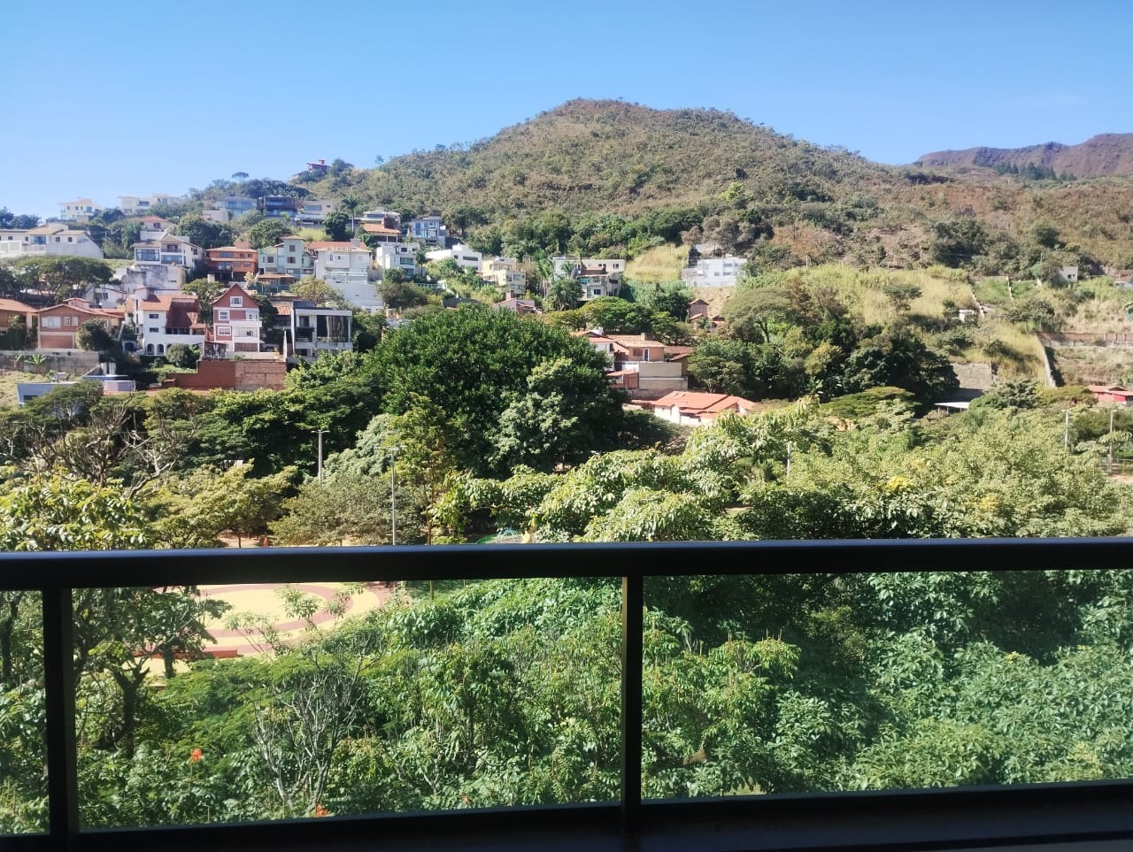 Apartamento 3 Quartos para aluguel no Sion: 