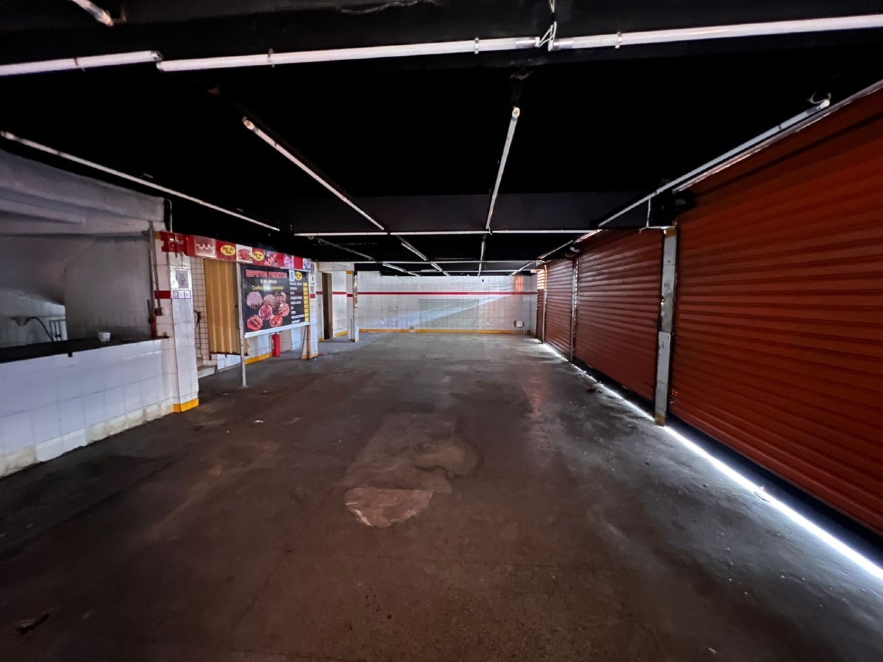 Loja para aluguel no Cachoeirinha: 