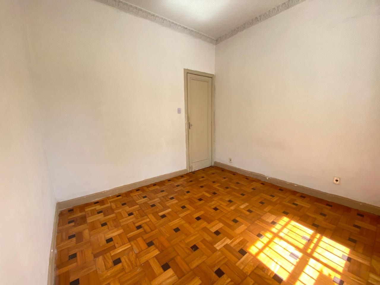 Casa comercial para aluguel no Santa Efigênia: 