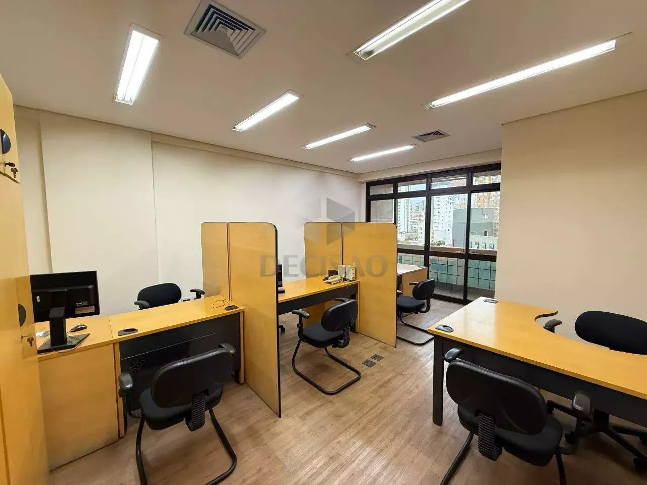 Sala para aluguel no Santa Efigênia: 