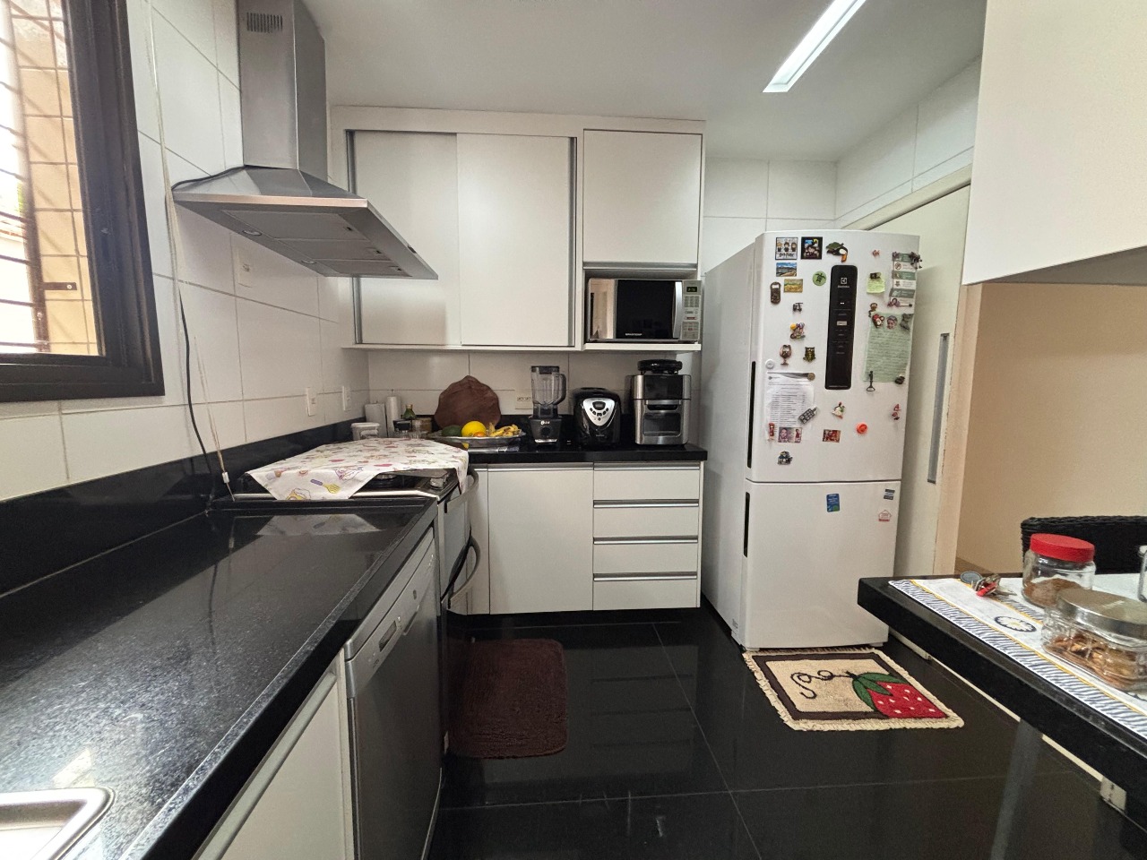 Área privativa para aluguel no São Lucas: 