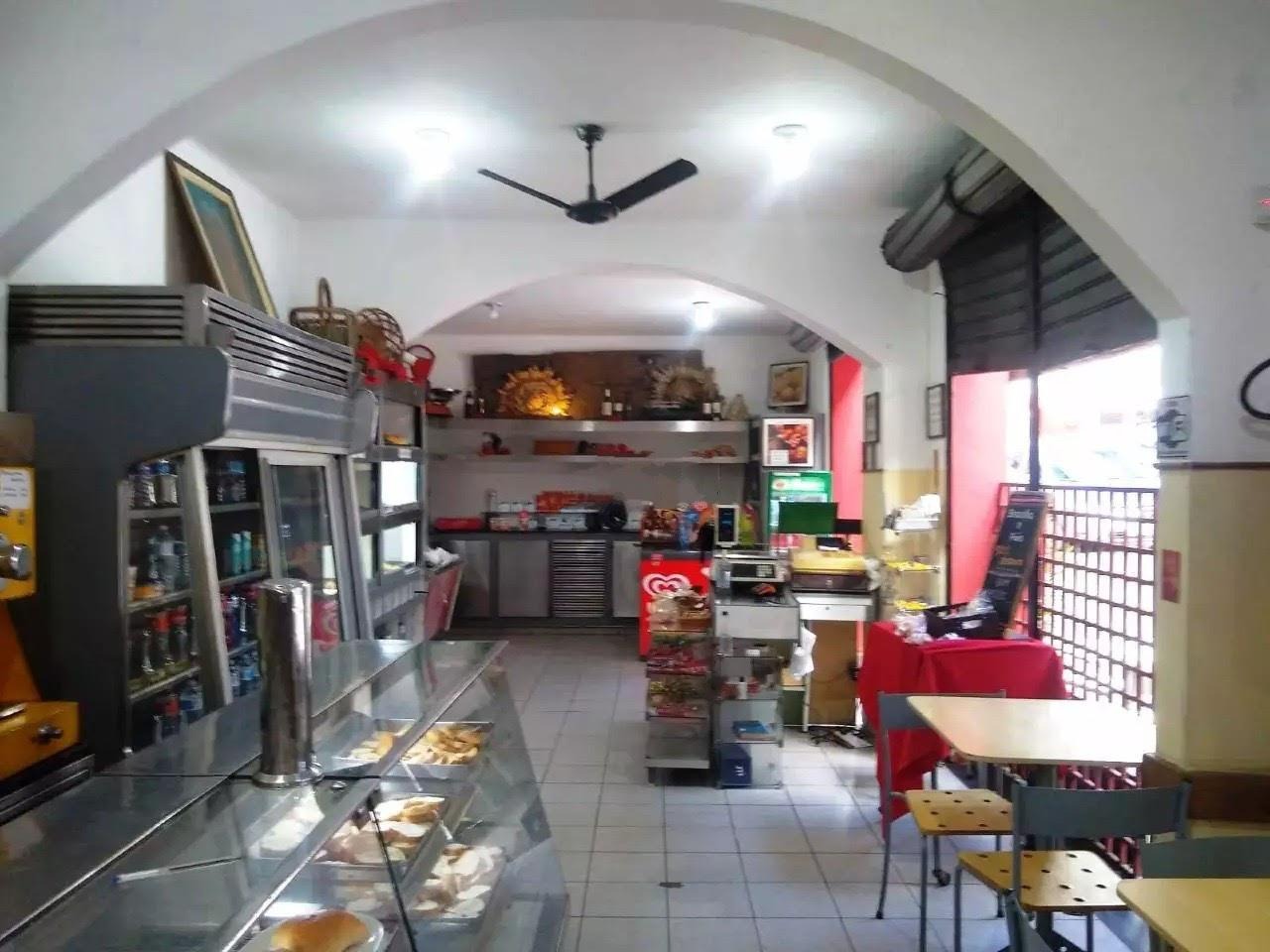 Casa comercial para aluguel no Santa Efigênia: 