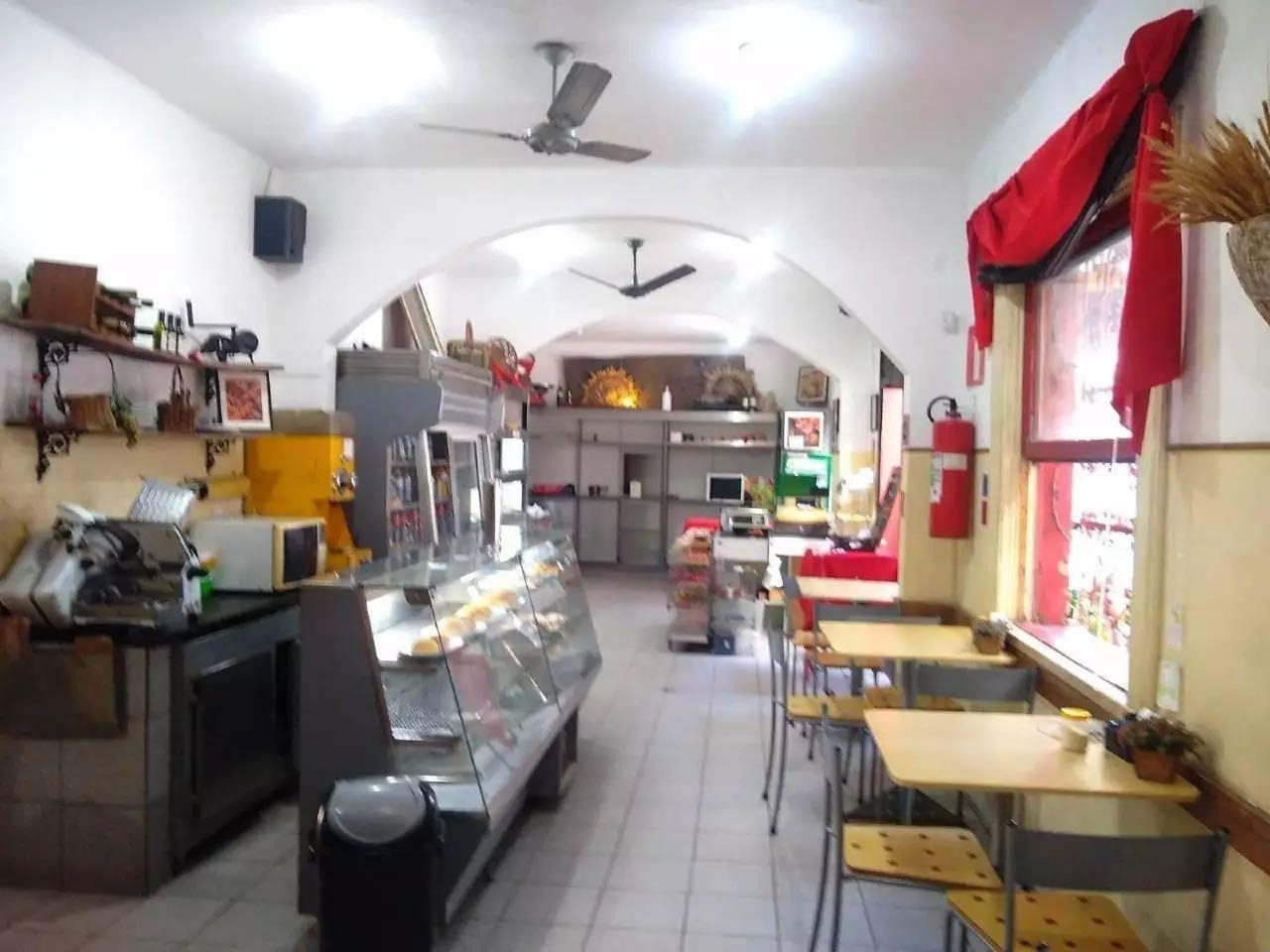 Casa comercial para aluguel no Santa Efigênia: 