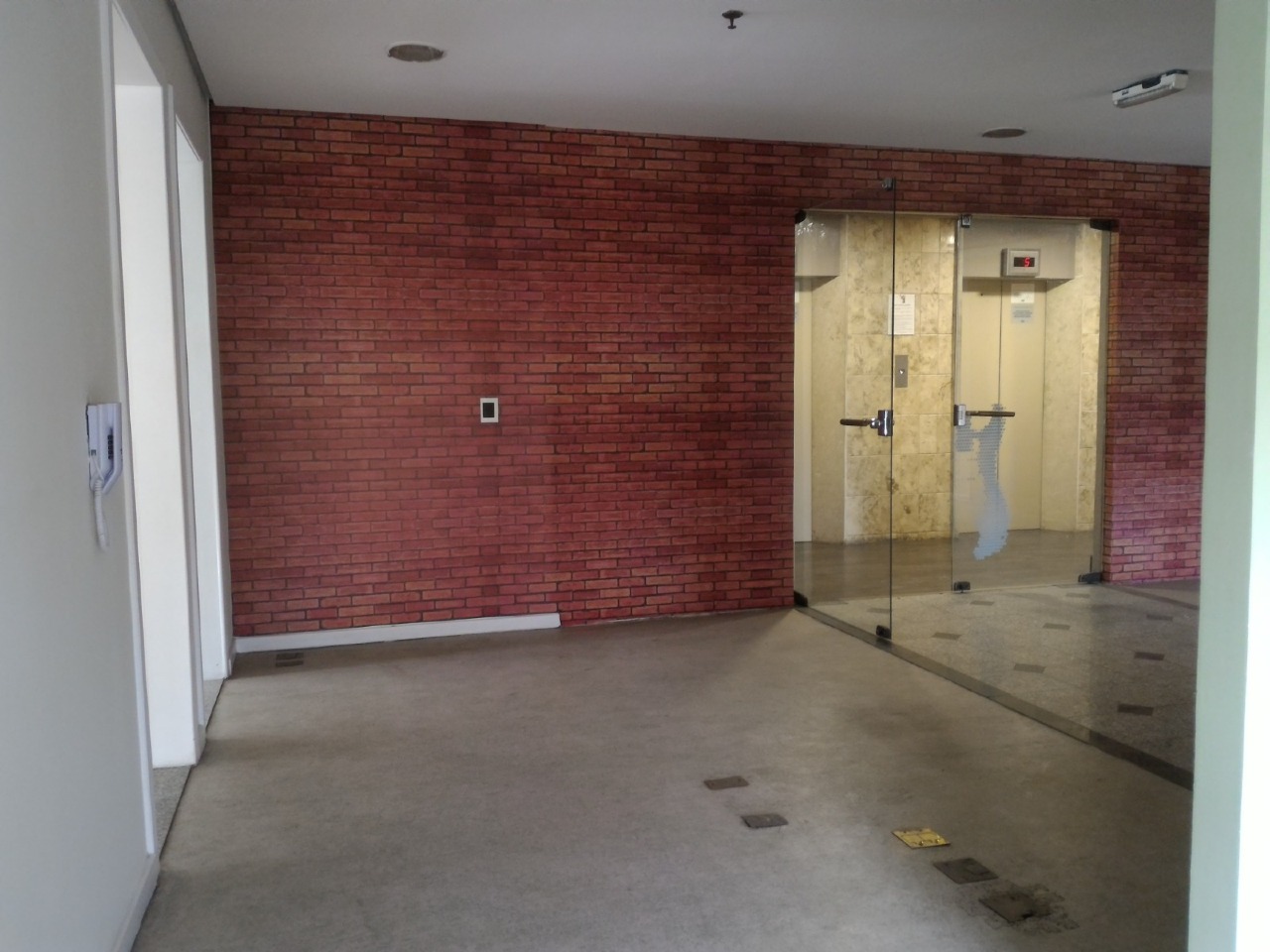 Sala para aluguel no Savassi: 