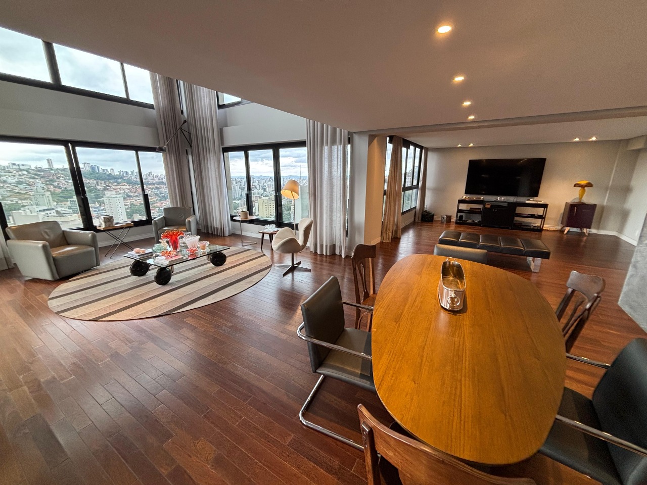 Apartamento 2 Quartos para aluguel no Santa Lucia: 