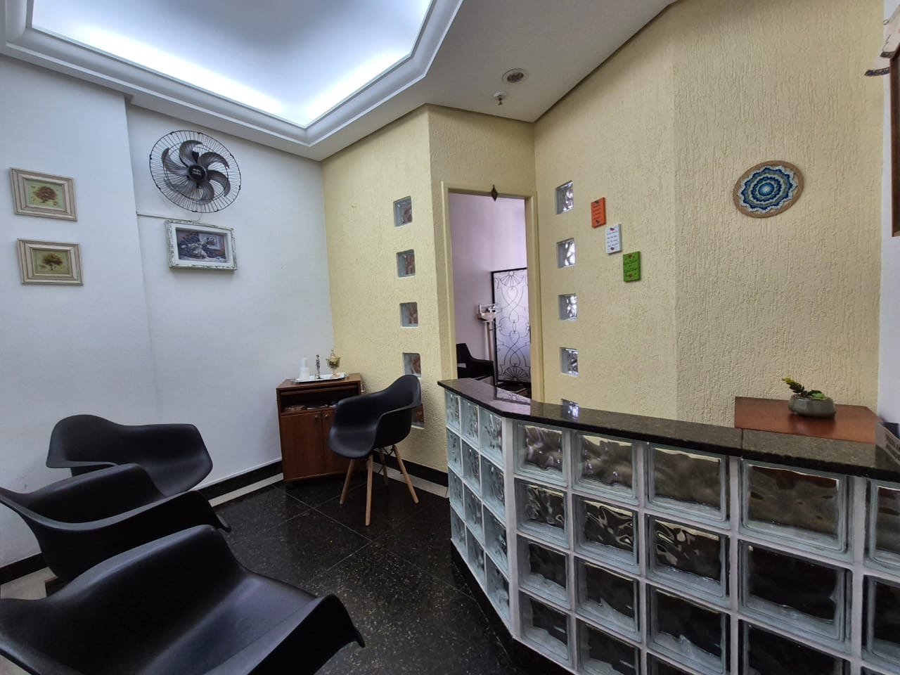 Sala para aluguel no Santa Efigênia: 