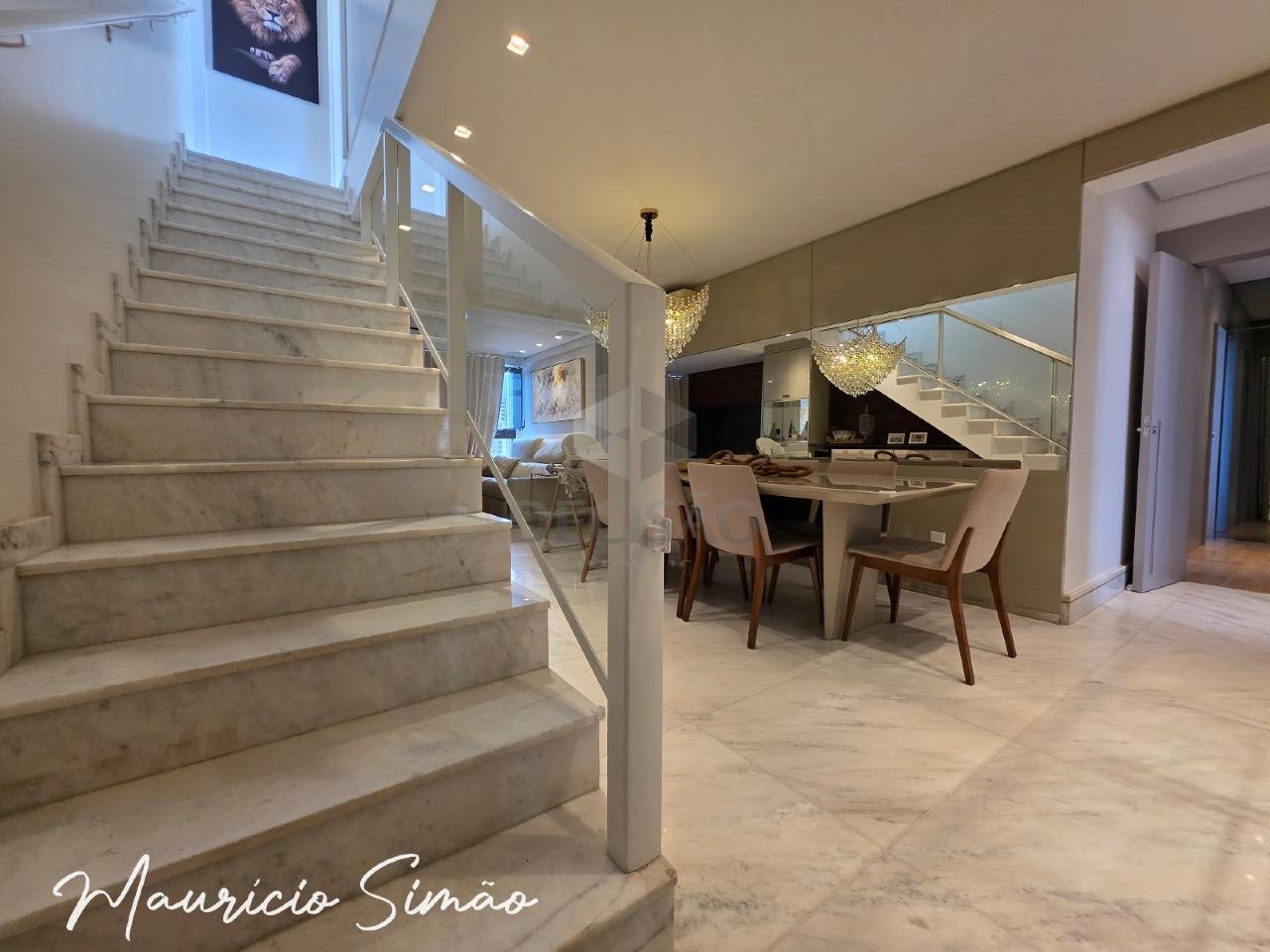 Cobertura à venda no Savassi: 