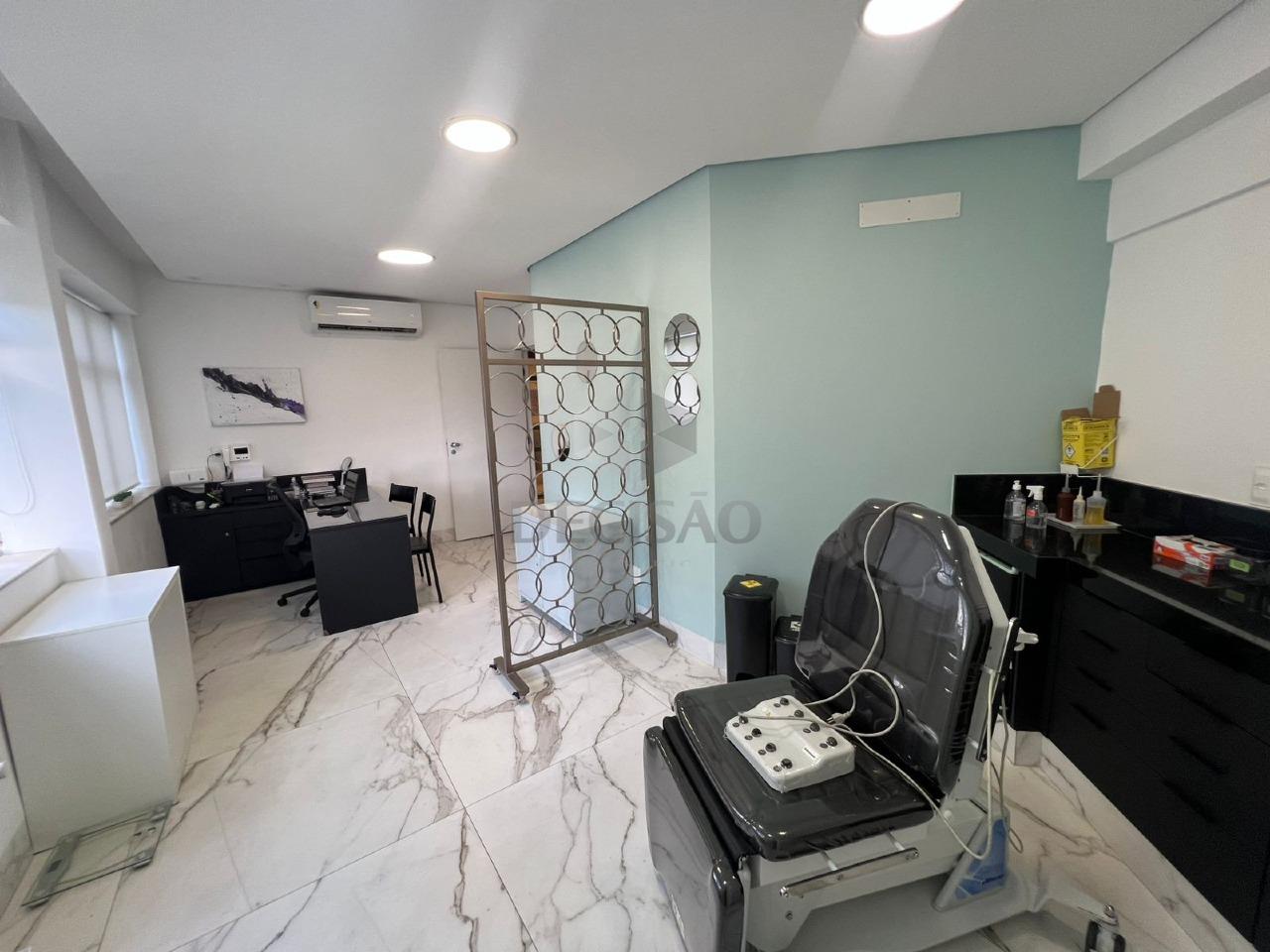 Sala à venda no Savassi: 