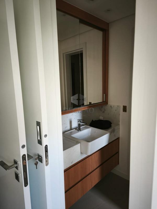 Cobertura à venda no Serra: 