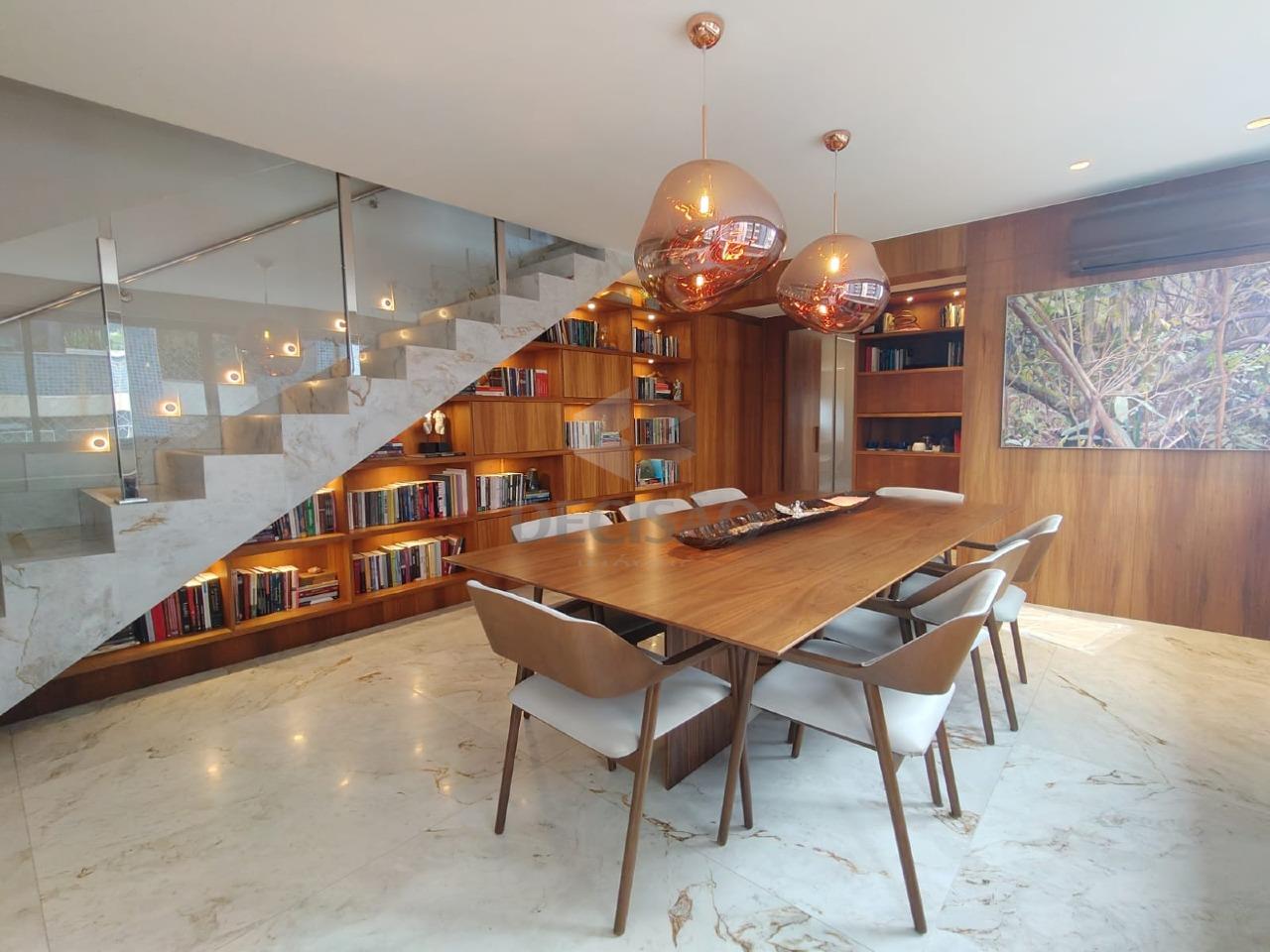 Cobertura à venda no Savassi: 