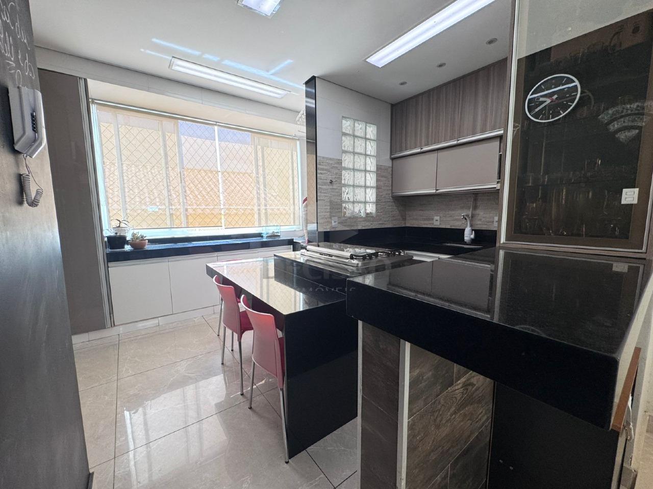 Apartamento 3 Quartos à venda no Santo Antonio: 