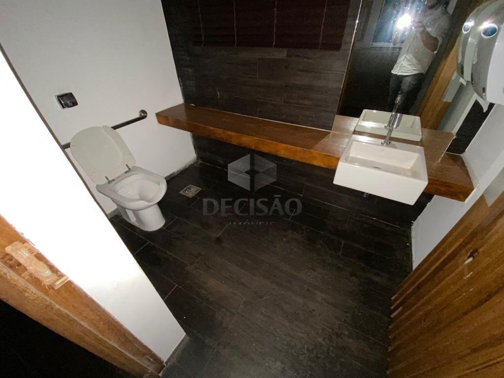 Casa comercial para aluguel no Lourdes: 