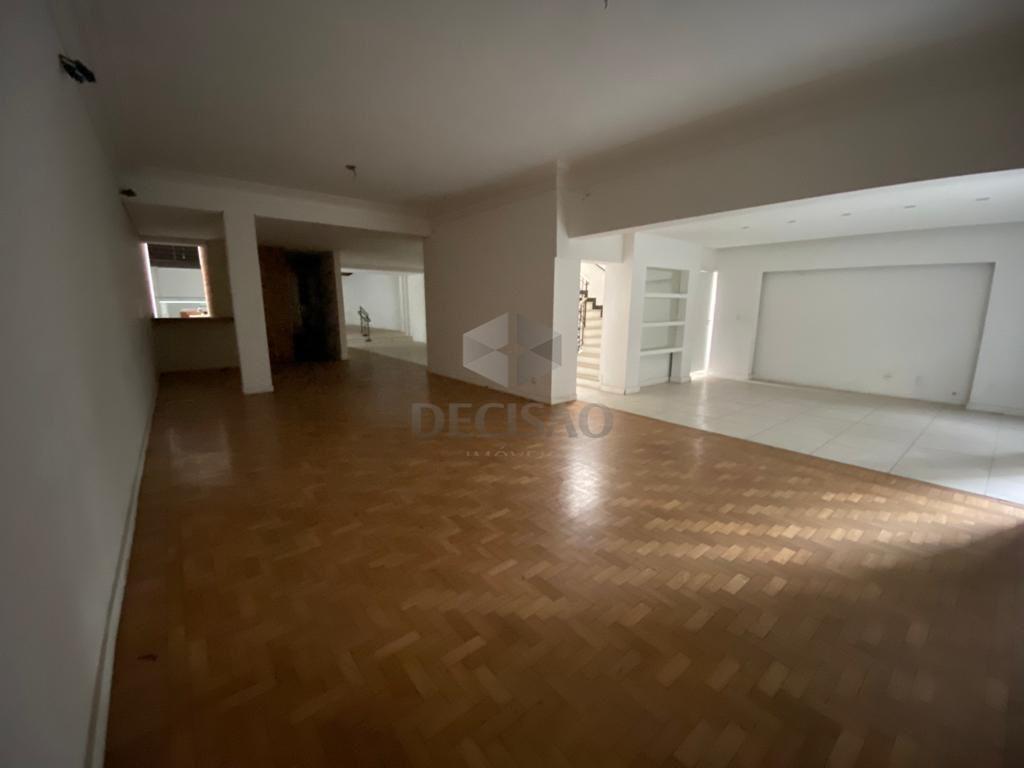 Casa comercial para aluguel no Lourdes: 