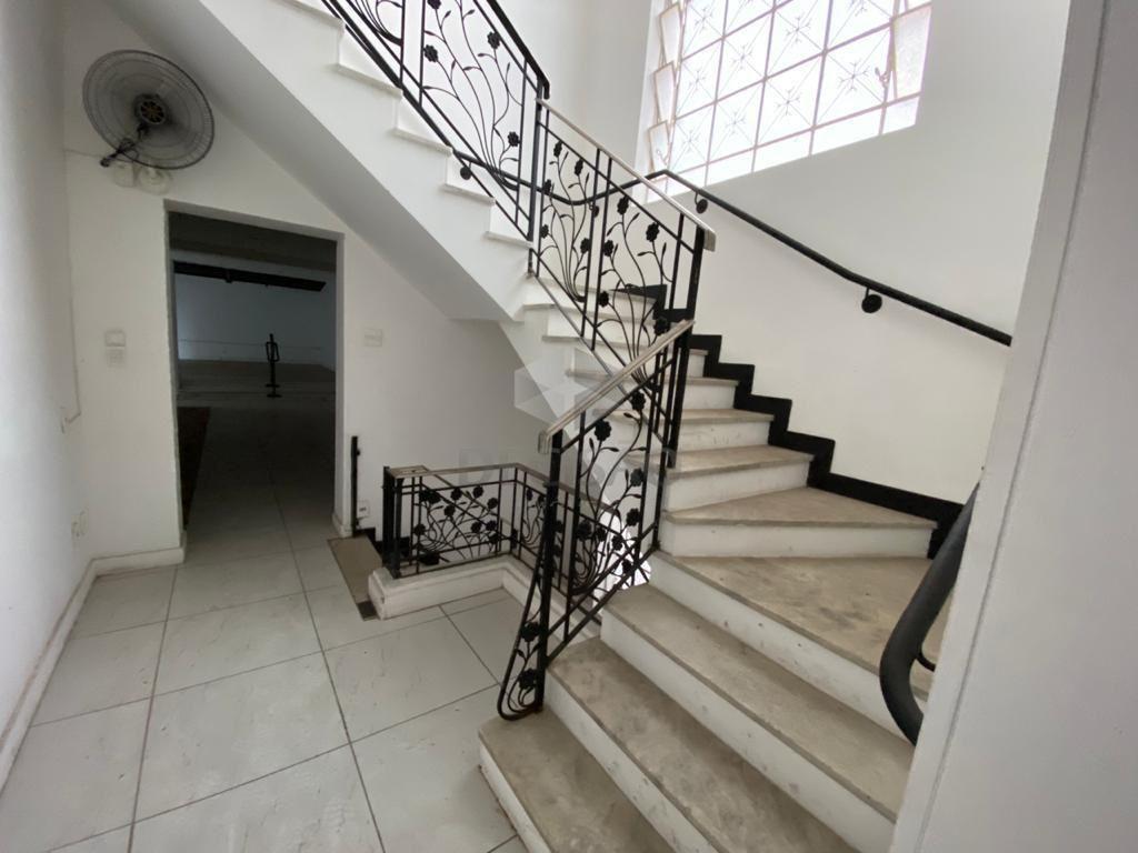 Casa comercial para aluguel no Lourdes: 