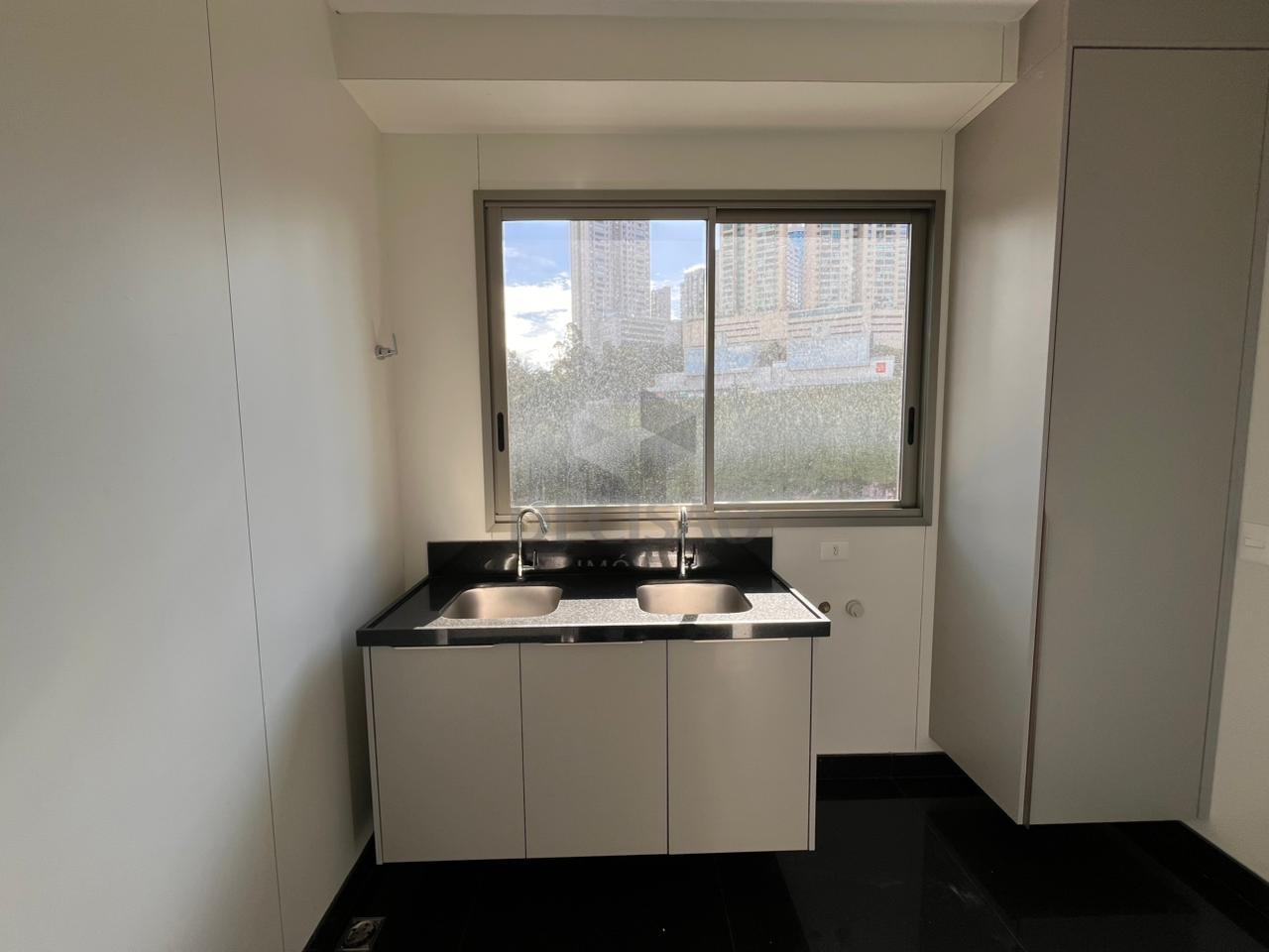 Apartamento 4 Quartos para aluguel no Vale do Sereno: 