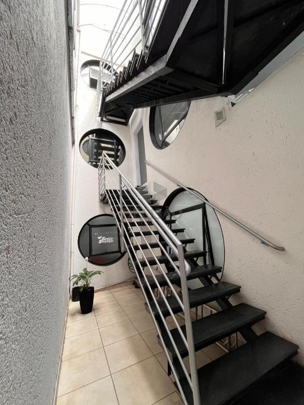 Andar para aluguel no Lourdes: 