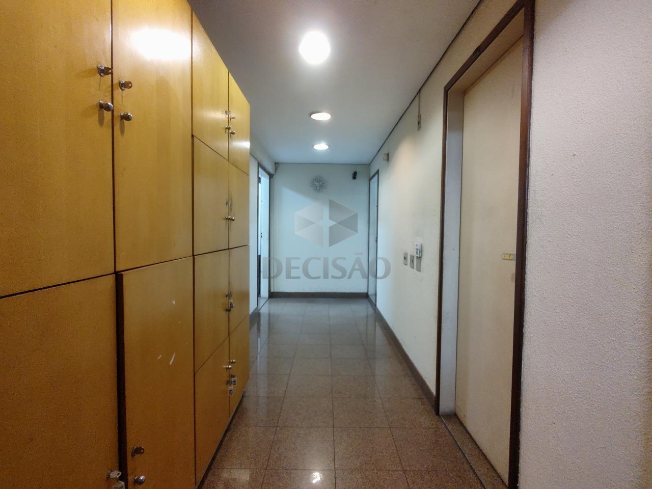 Sala à venda no Barro Preto: 