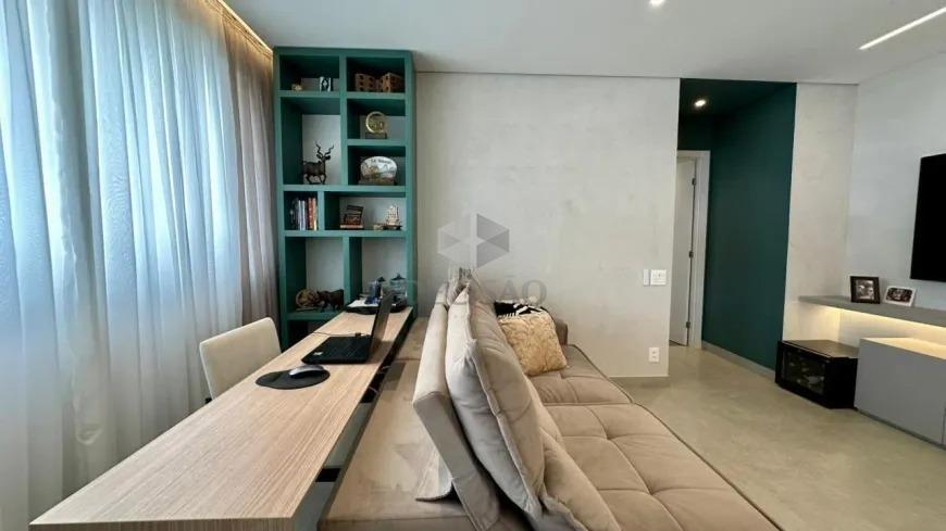 Apartamento 2 Quartos à venda no Savassi: 