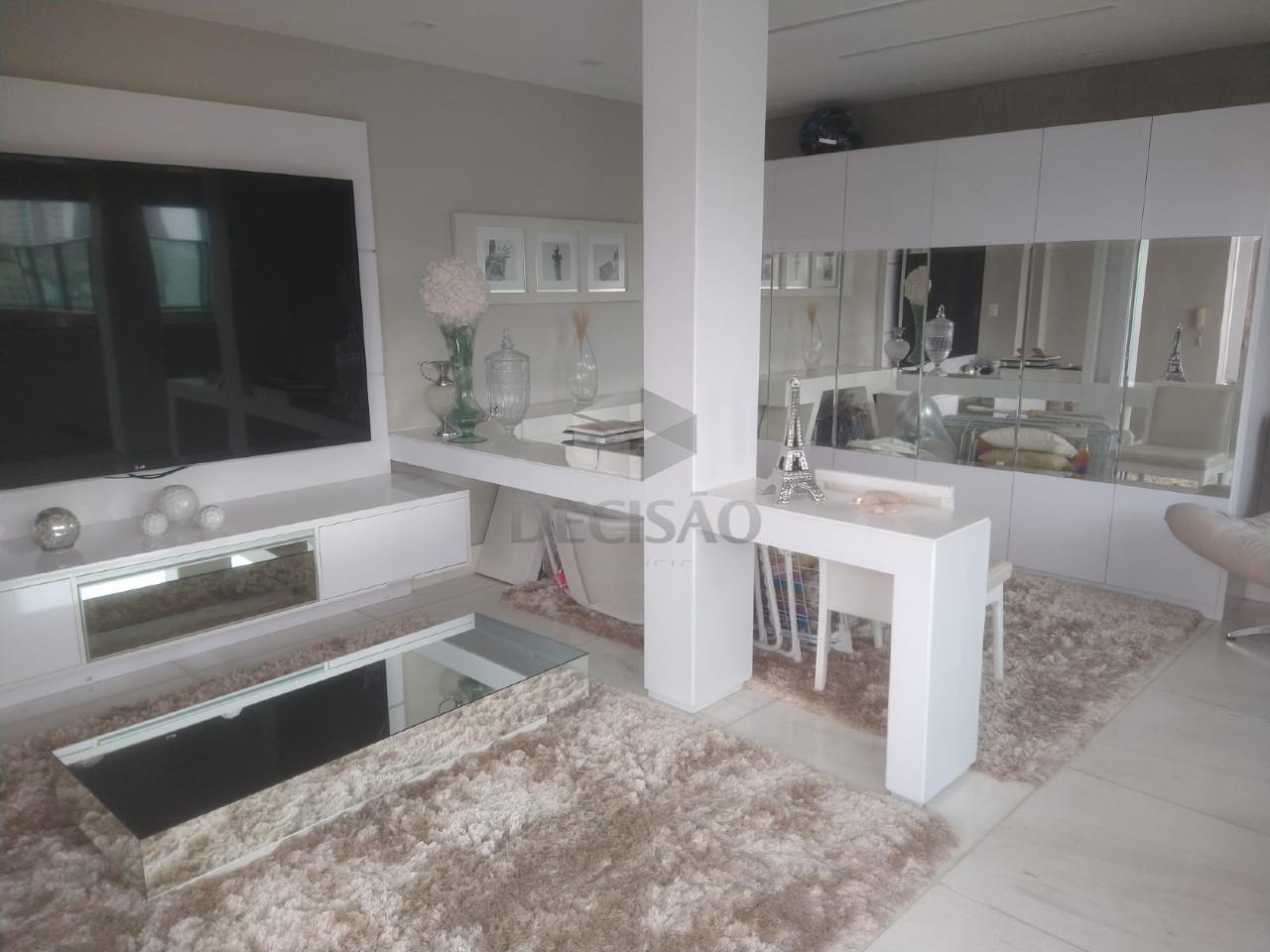 Cobertura à venda no Serra: 