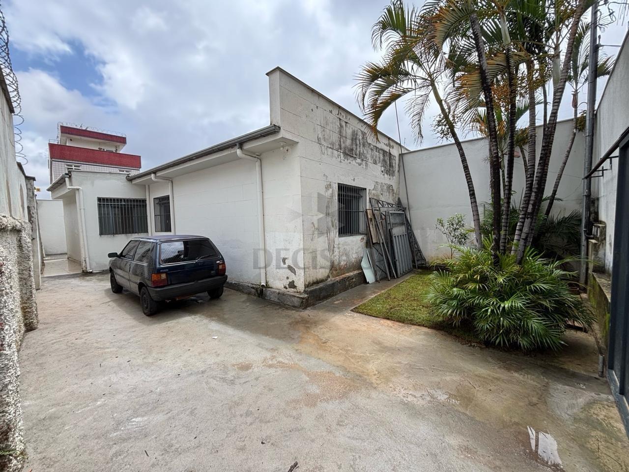 Casa comercial para aluguel no Santa Efigênia: 