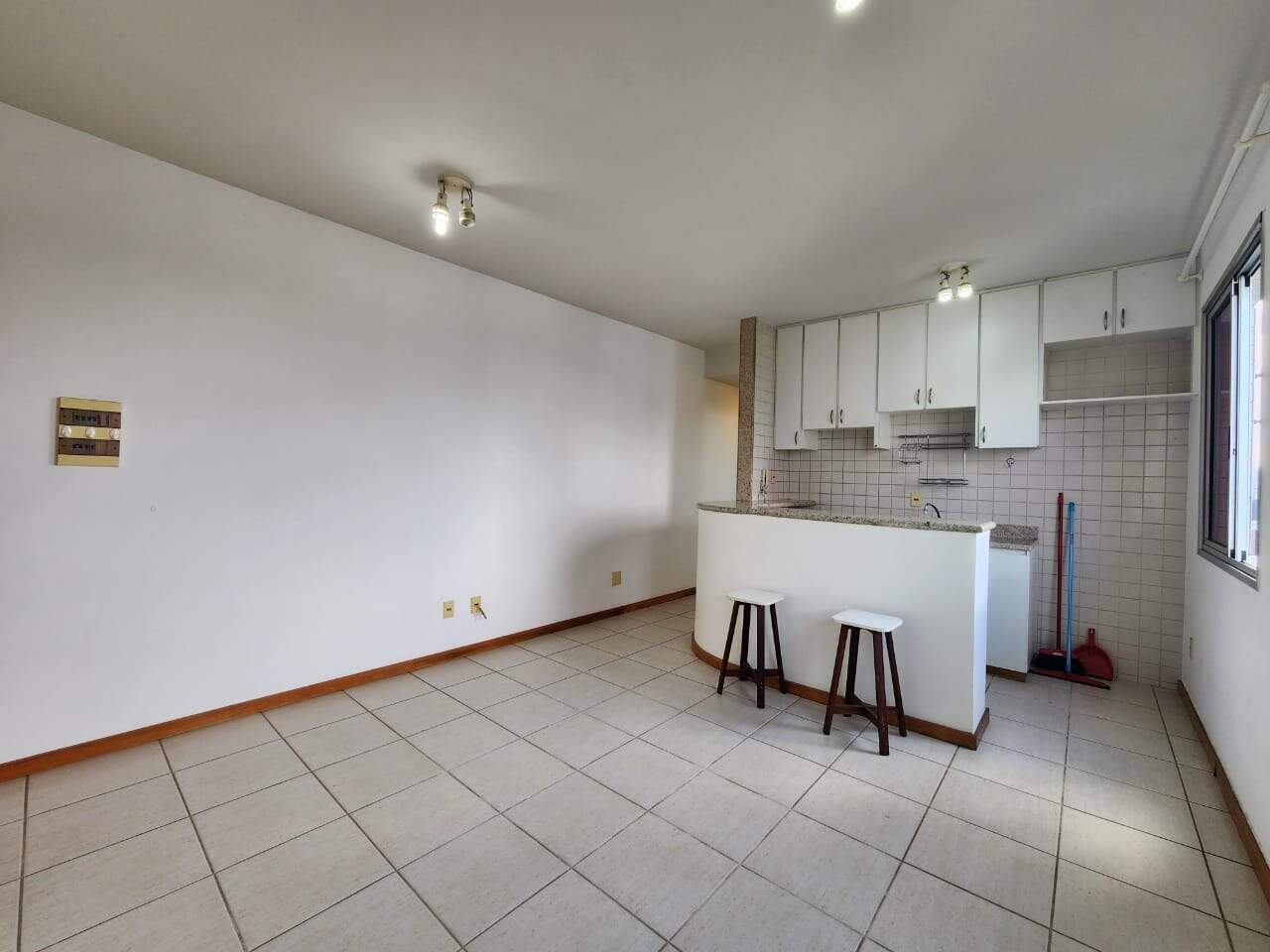 Apartamento 1 Quarto para aluguel no Funcionarios: 