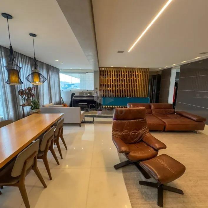 Apartamento 4 Quartos à venda no Serra: 