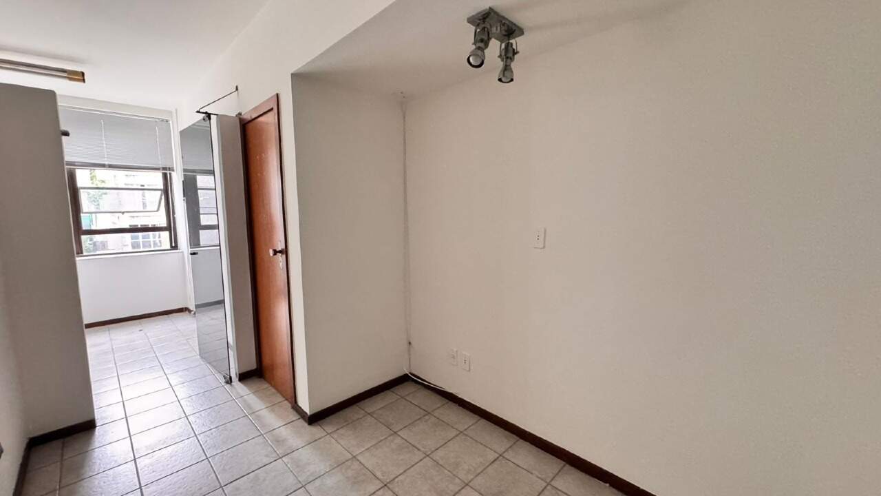 Sala para aluguel no Funcionarios: 