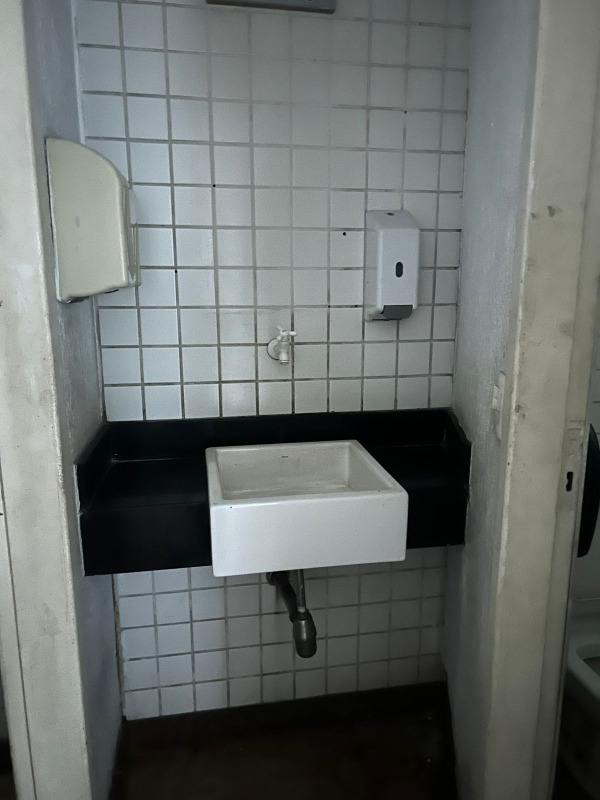 Loja para aluguel no Funcionarios: 