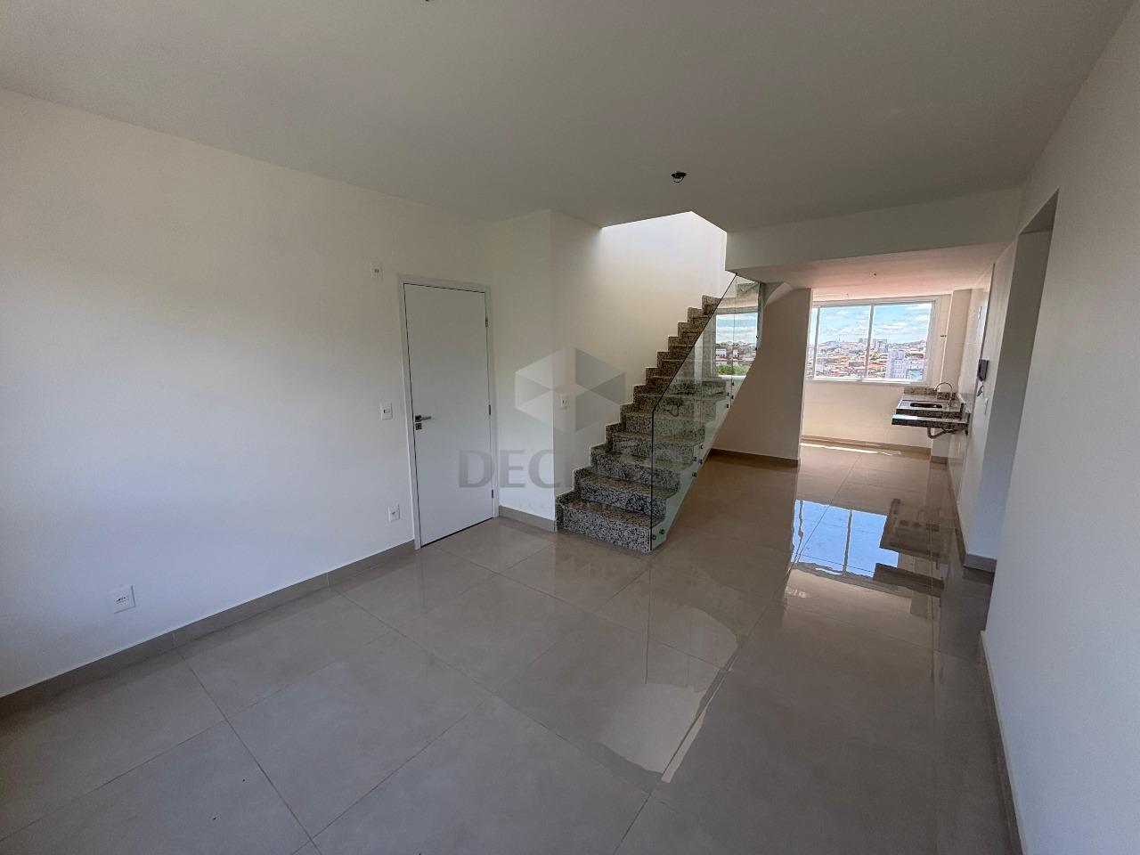 Cobertura para aluguel no Santa Efigênia: 