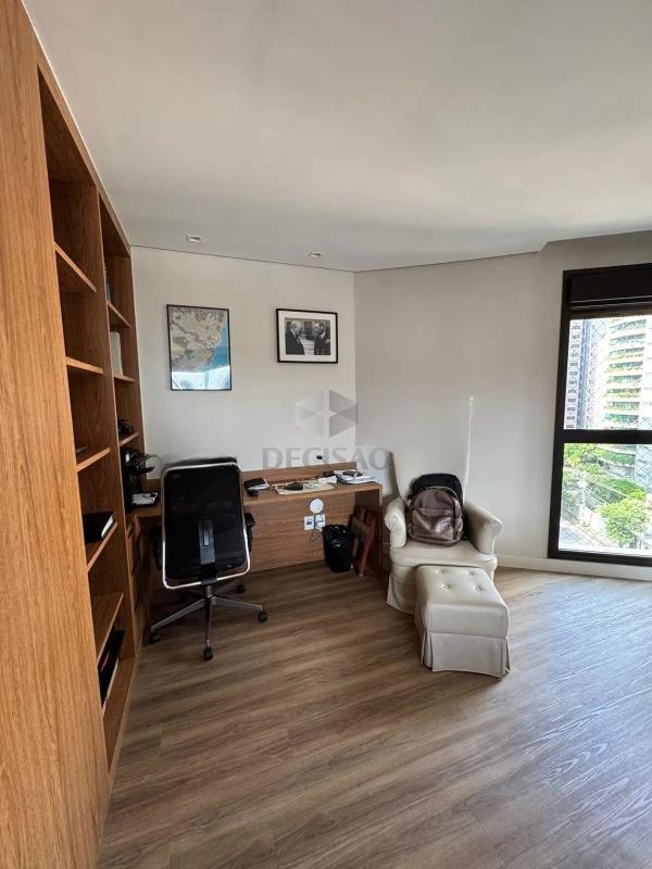 Apartamento 4 Quartos à venda no Serra: 