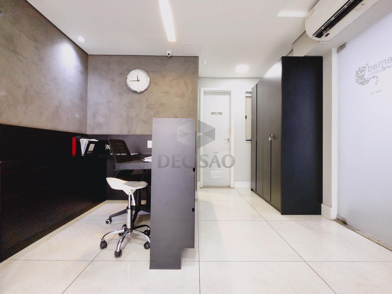 Sala à venda no Santo Agostinho: 