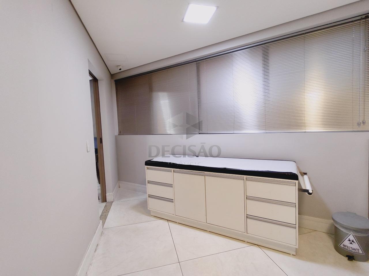 Sala à venda no Santo Agostinho: 