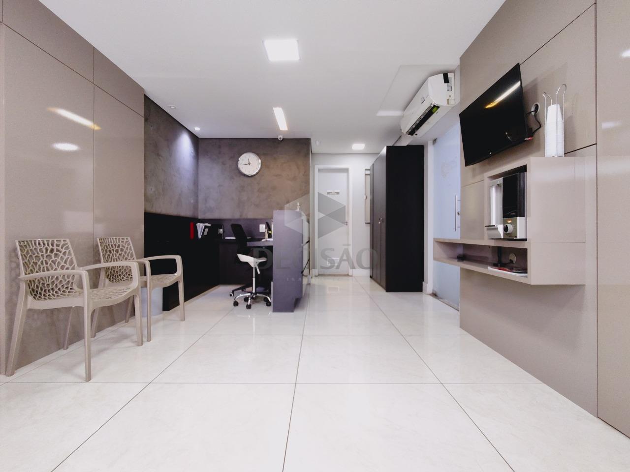 Sala à venda no Santo Agostinho: 