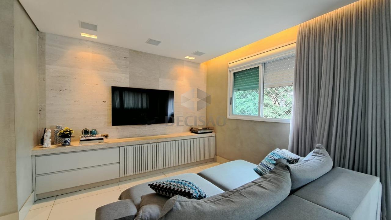 Apartamento 4 Quartos à venda no Cruzeiro: 