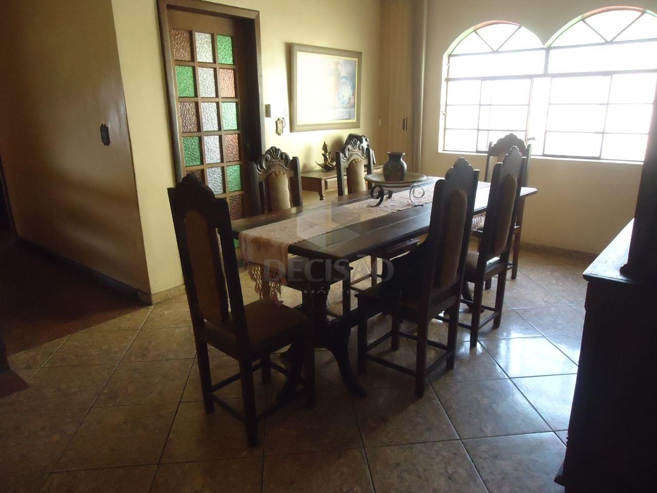 Casa à venda no Fernao Dias: 